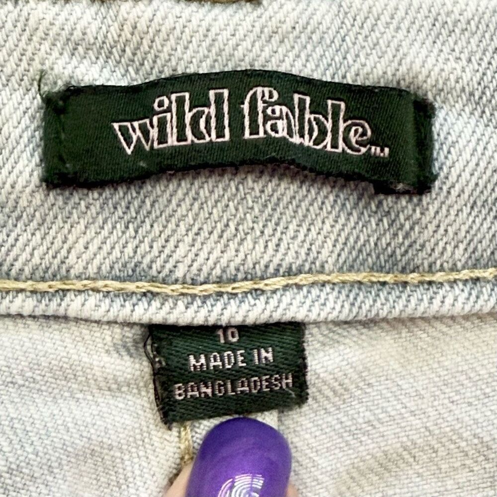 Wild Fable Highest Mom Jean Destroyed Light Wash Sz 12 - Picture 9 of 10